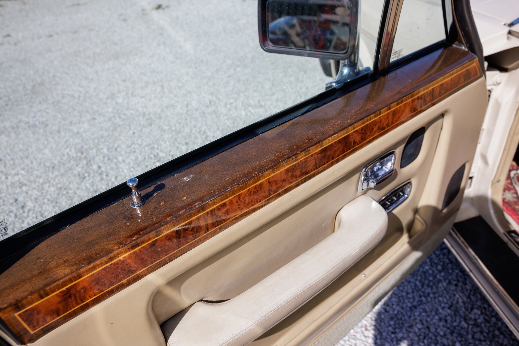 Innenraumfoto von 1991 Rolls Royce Silver Spur LWB