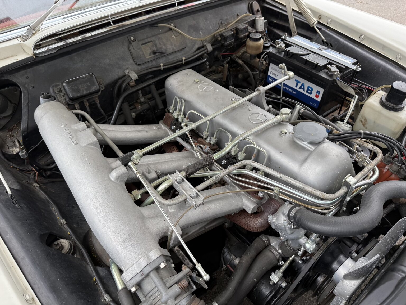 1963 Mercedes-Benz 220 SE, Mekanik