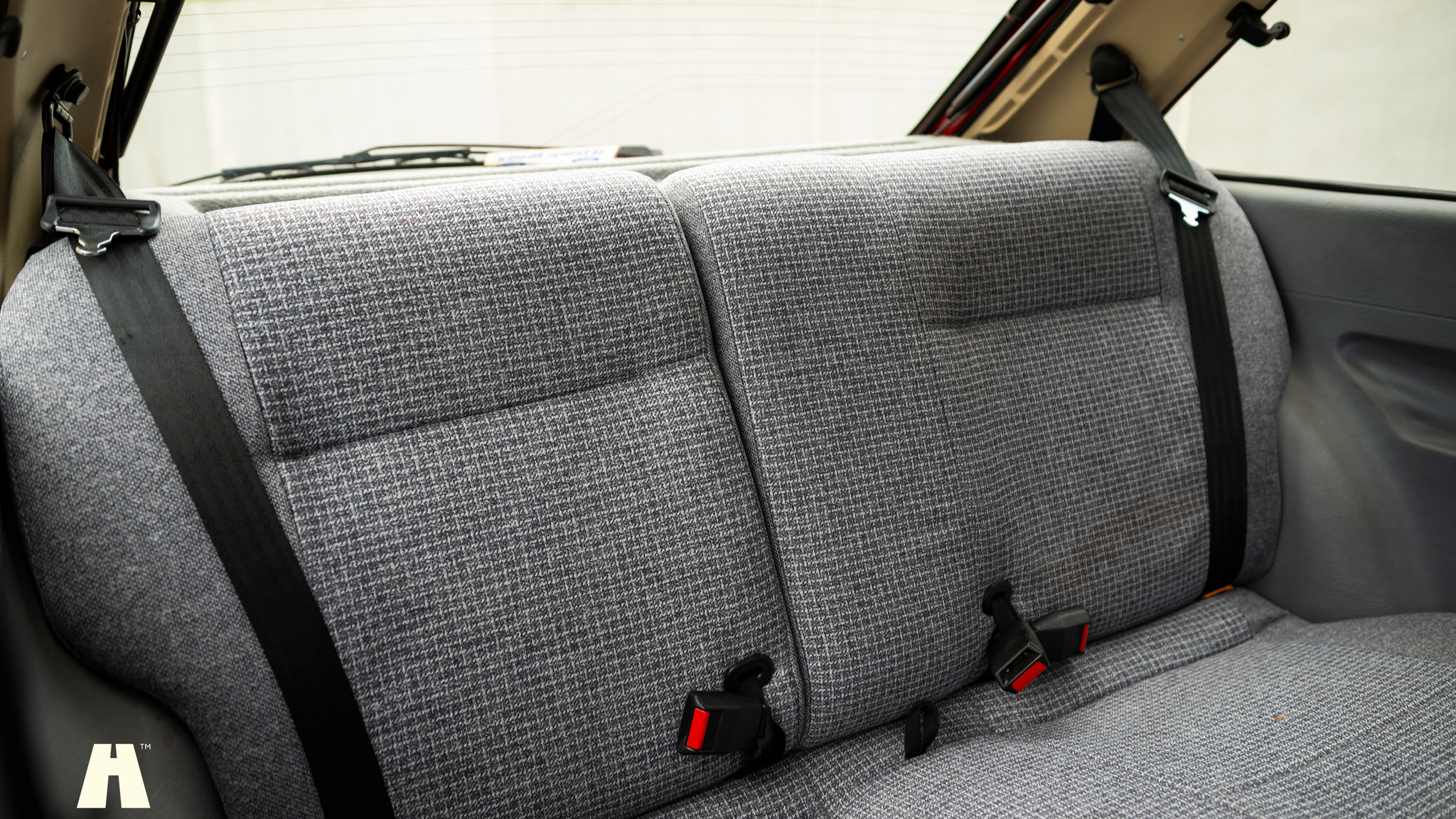 Interior image of 1986 Ford Escort 1.6 Hatchback 3-door  (41)