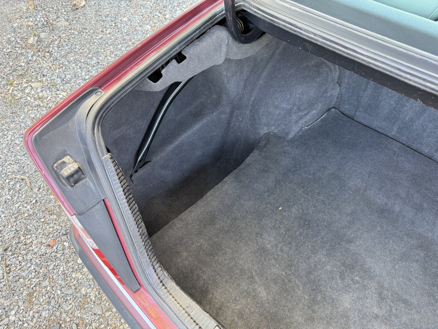 Interior image of 1991 Mercedes-Benz 300 E-24