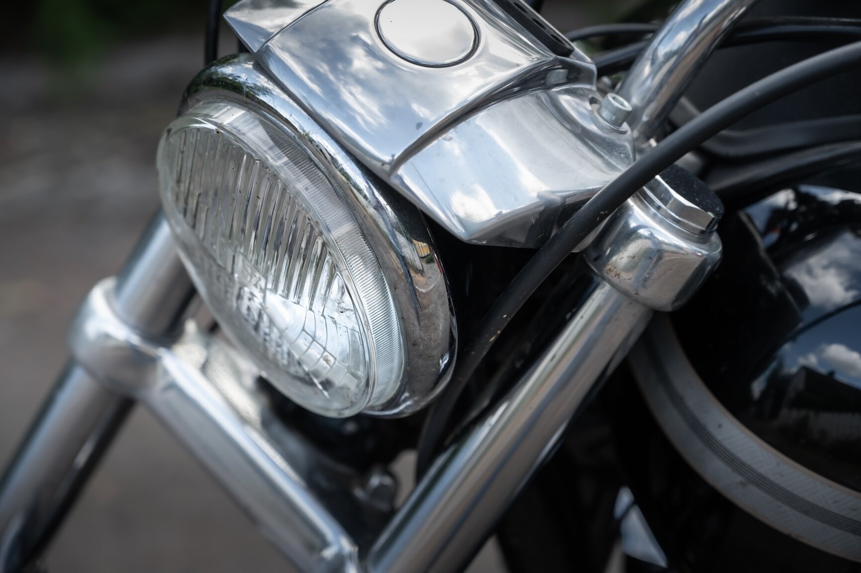 Exteriörbild på 2003 Harley-Davidson FXDL 100th Anniversary