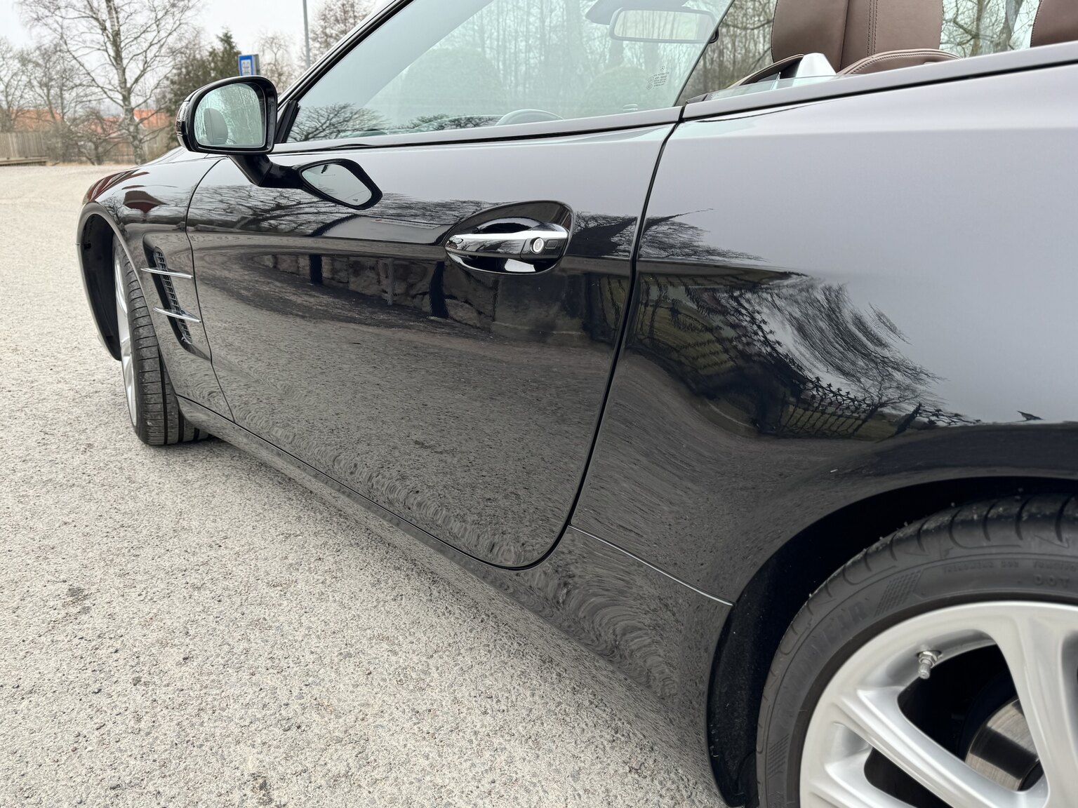 Exterior image of 2013 MERCEDES-BENZ SL 500