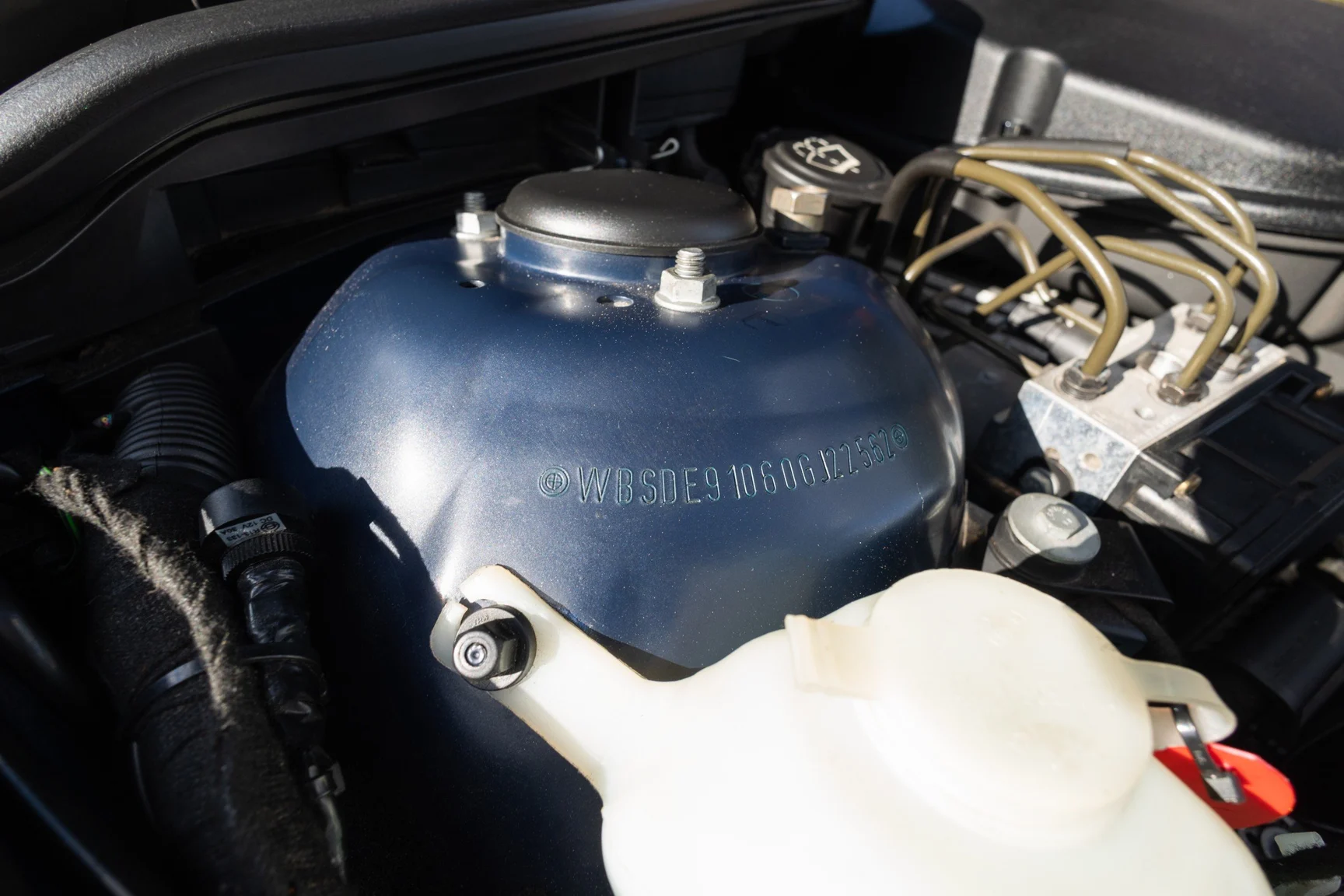 Image of 2002 BMW M5 E39 mechanics (7)