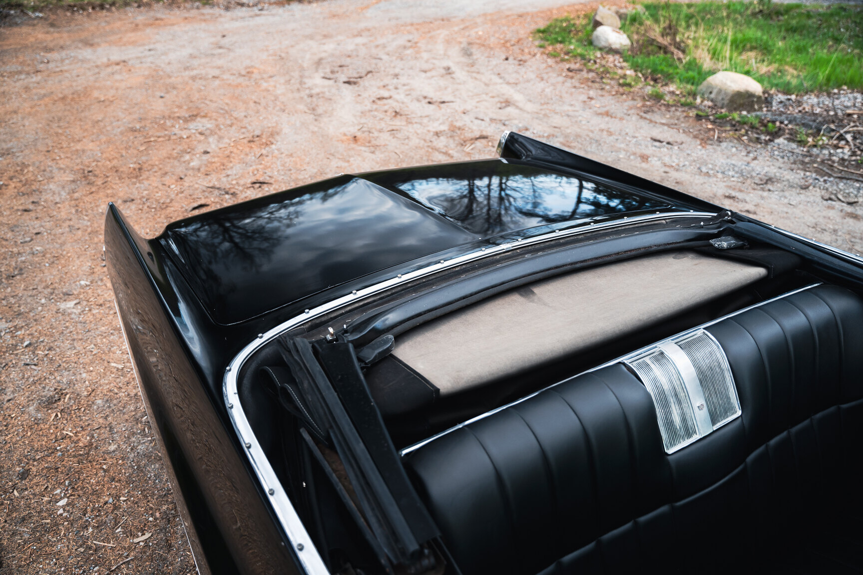 Exterior image of 1968 Cadillac De Ville Convertible