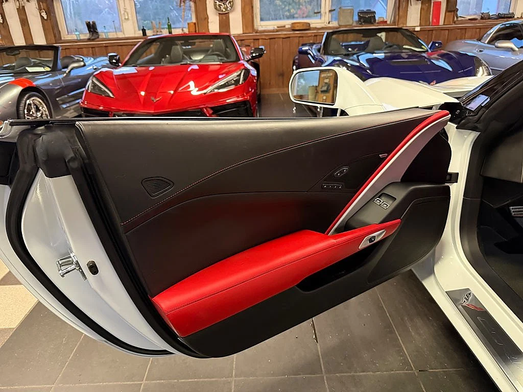 Bild von 2014 Chevrolet Corvette (21)