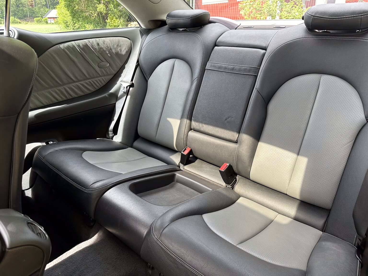 Interiörbild 2003 Mercedes CLK 500