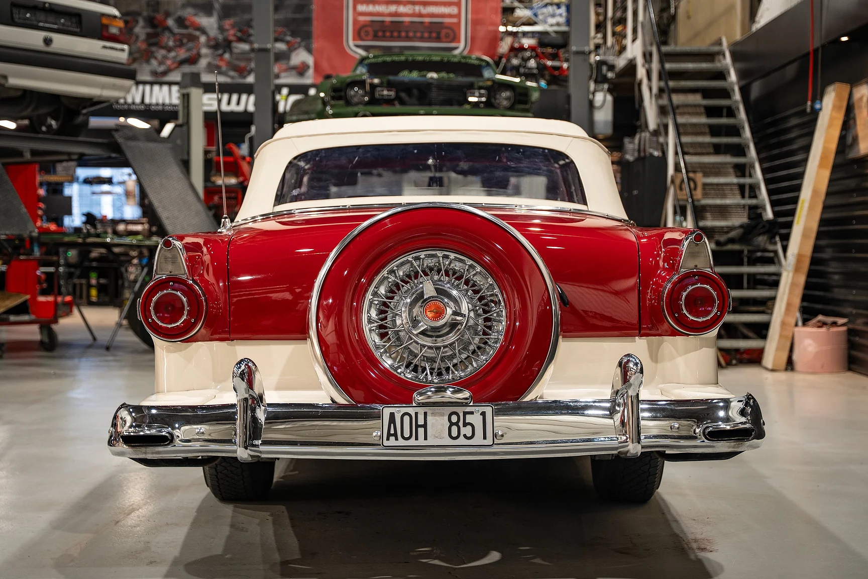 Aussenfoto 1956 Ford Fairline Sunliner V8 (22)