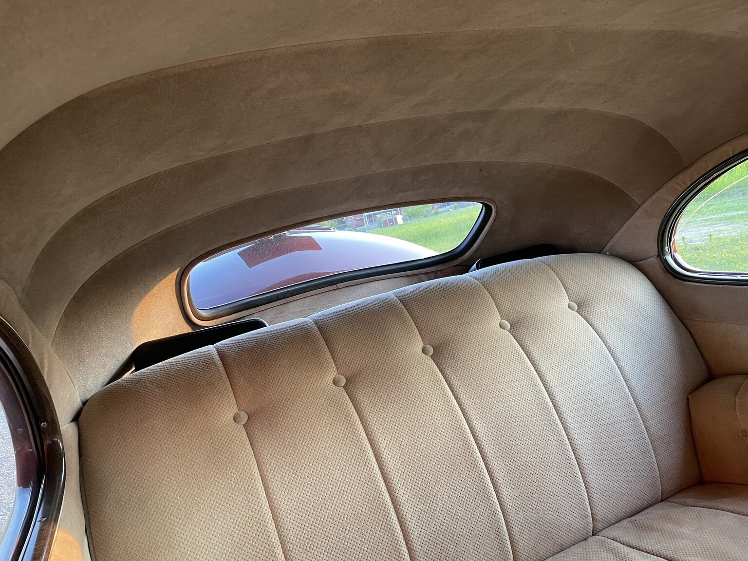 Interior image of 1940 Hudson Modell 40 Traveller Brougham 
