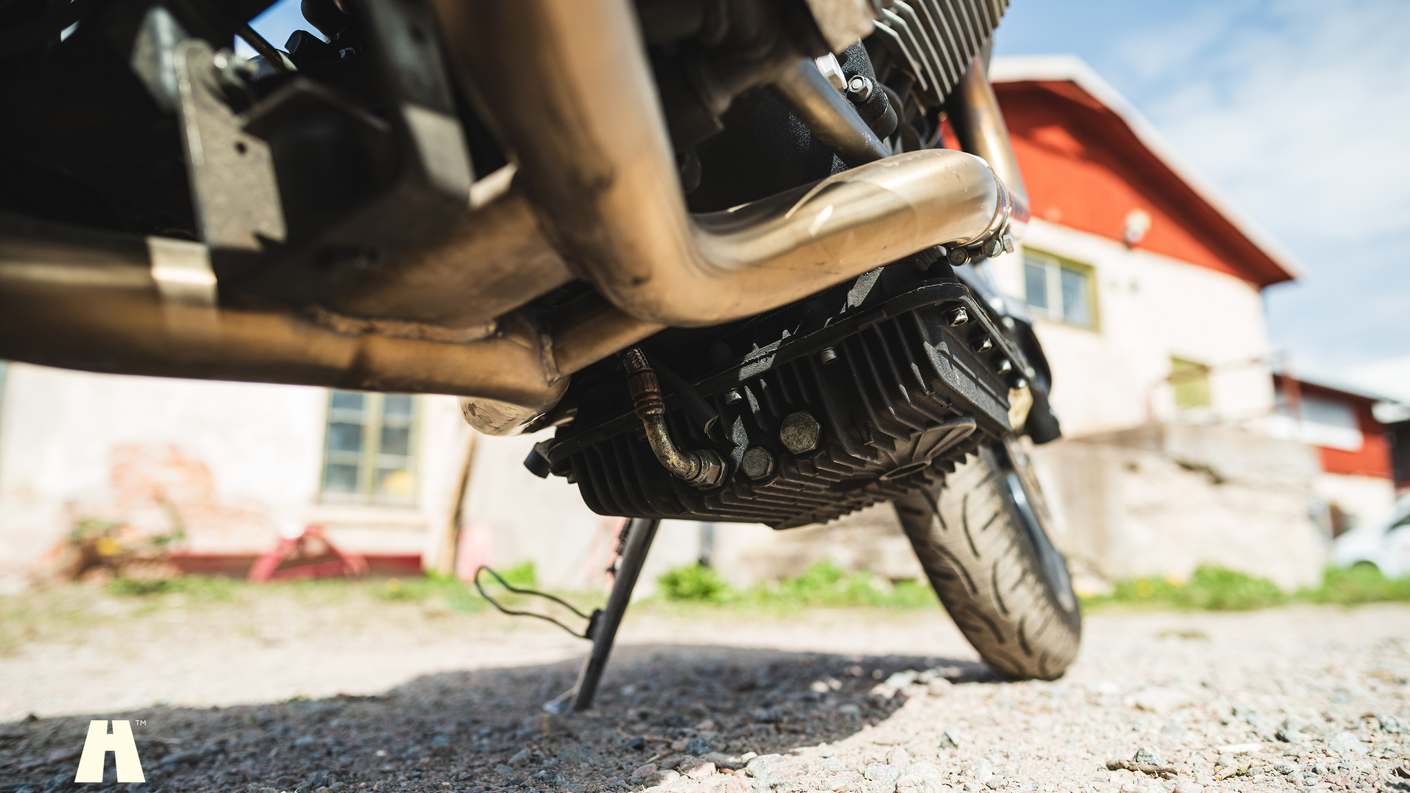 Image of 2002 Moto Guzzi V11 Le Mans mechanics (54)