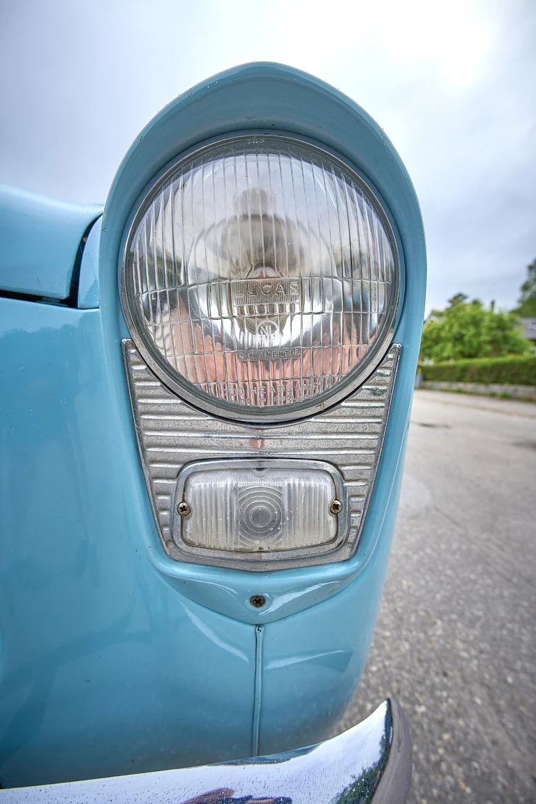 Aussenfoto 1958 Ford Anglia (16)