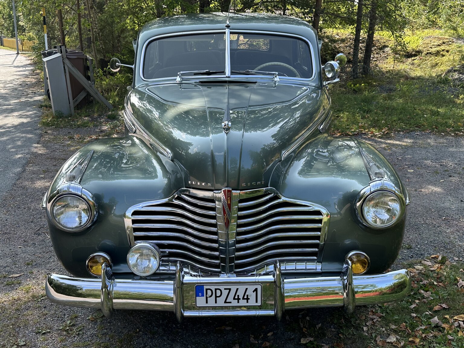 Exteriörbild på Buick Sedan Special 8