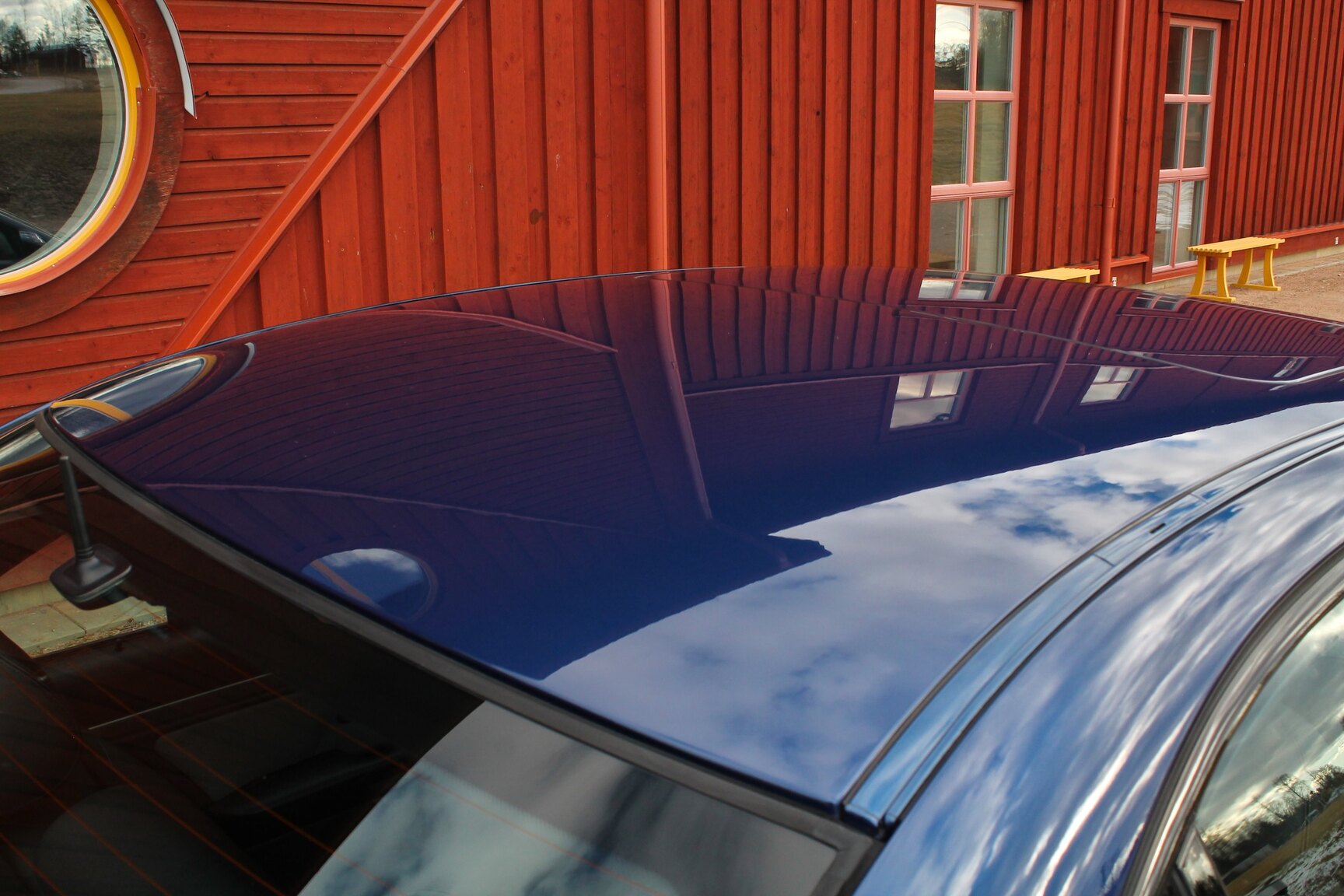 Exteriörbild på 2003 BMW M5