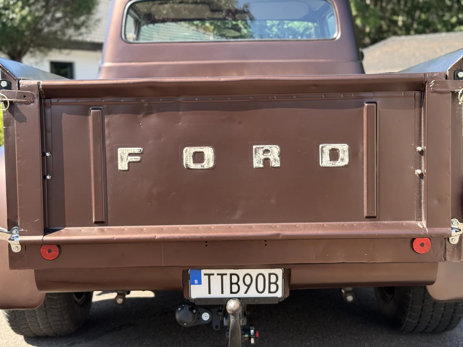 Aussenfoto 1956 Ford F-100 Restomod (25)