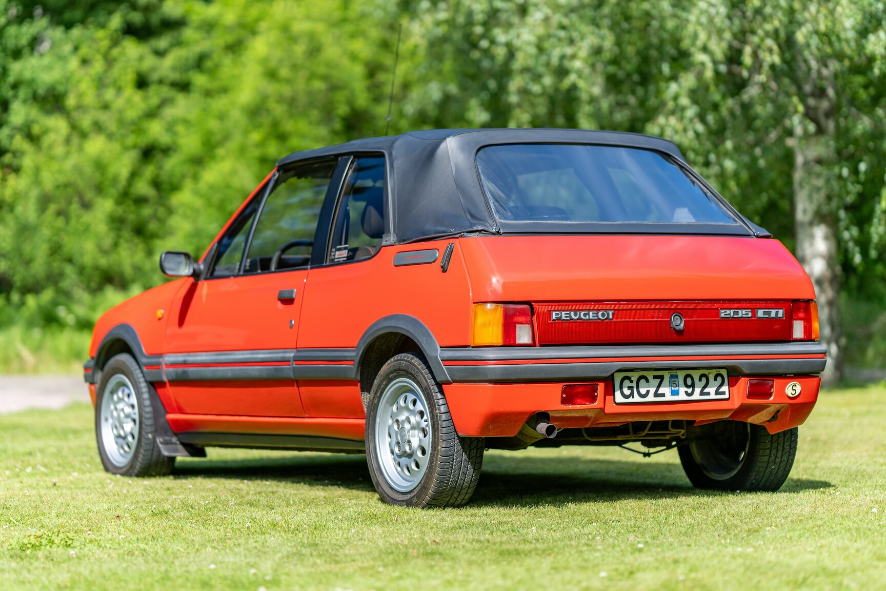 Exterior image of 1987 Peugeot 205 CTI 1.6