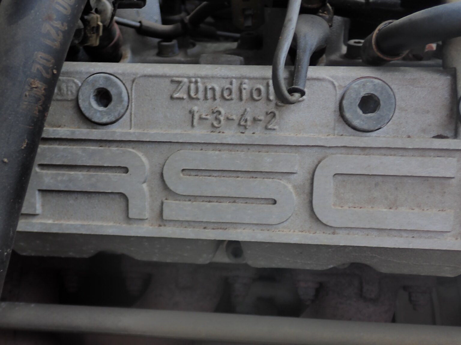 Image of 1986 Porsche 944 Coupé mechanics