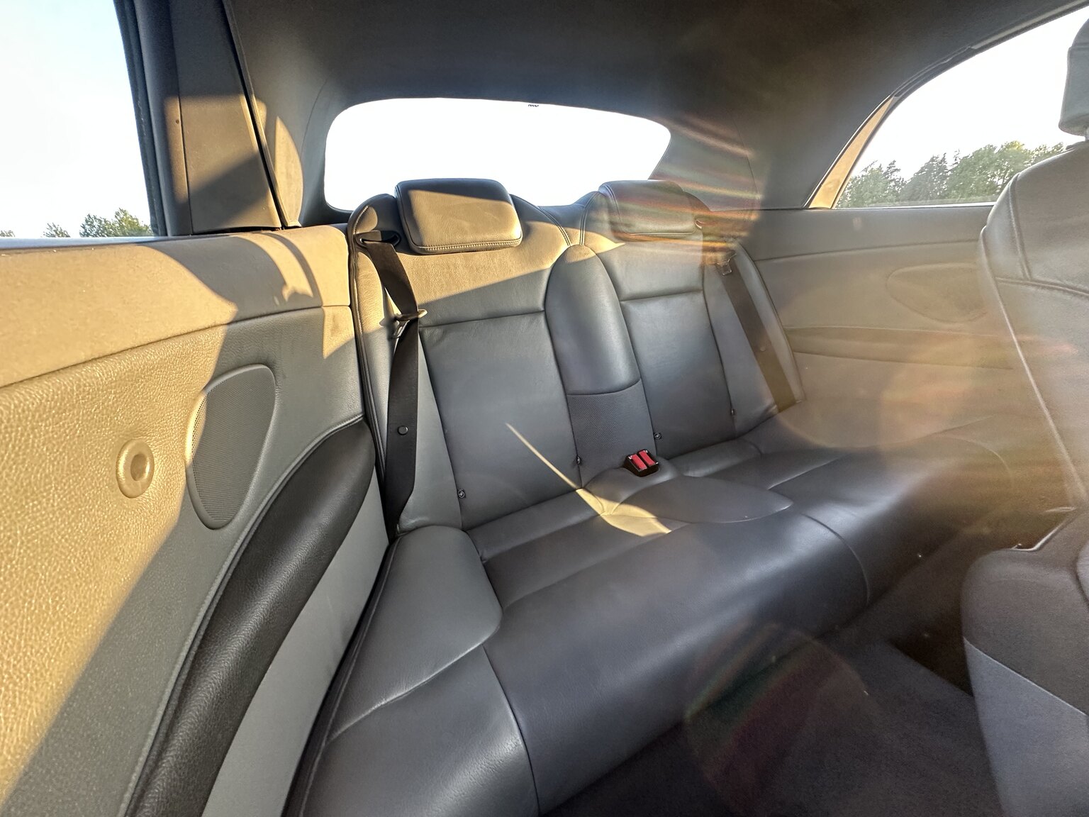 Interior image of 2004 SAAB 9.3 Aero Convertible 2.0T