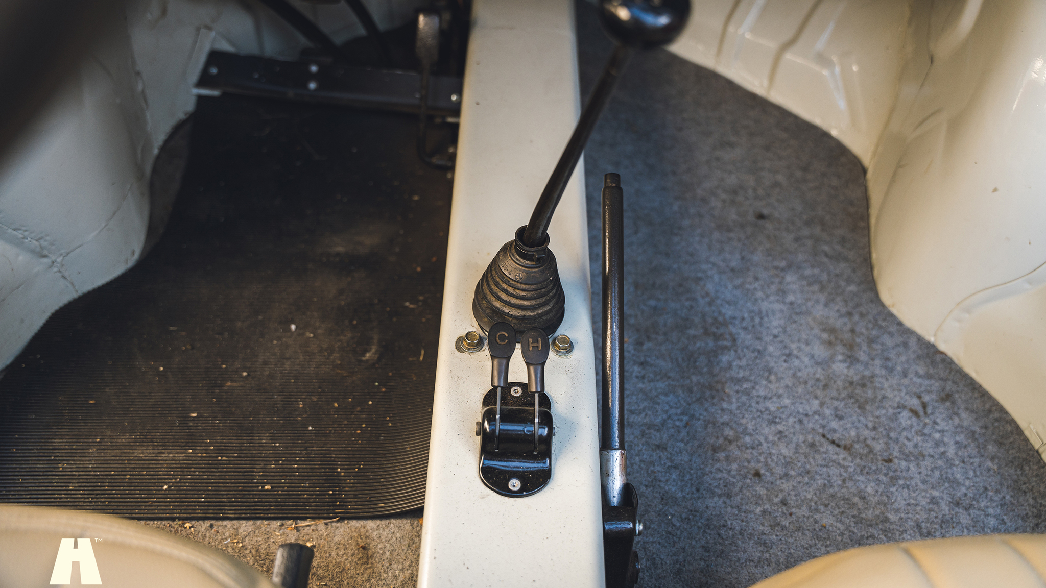 Interiörbild 1968 Subaru 360 Deluxe (24)