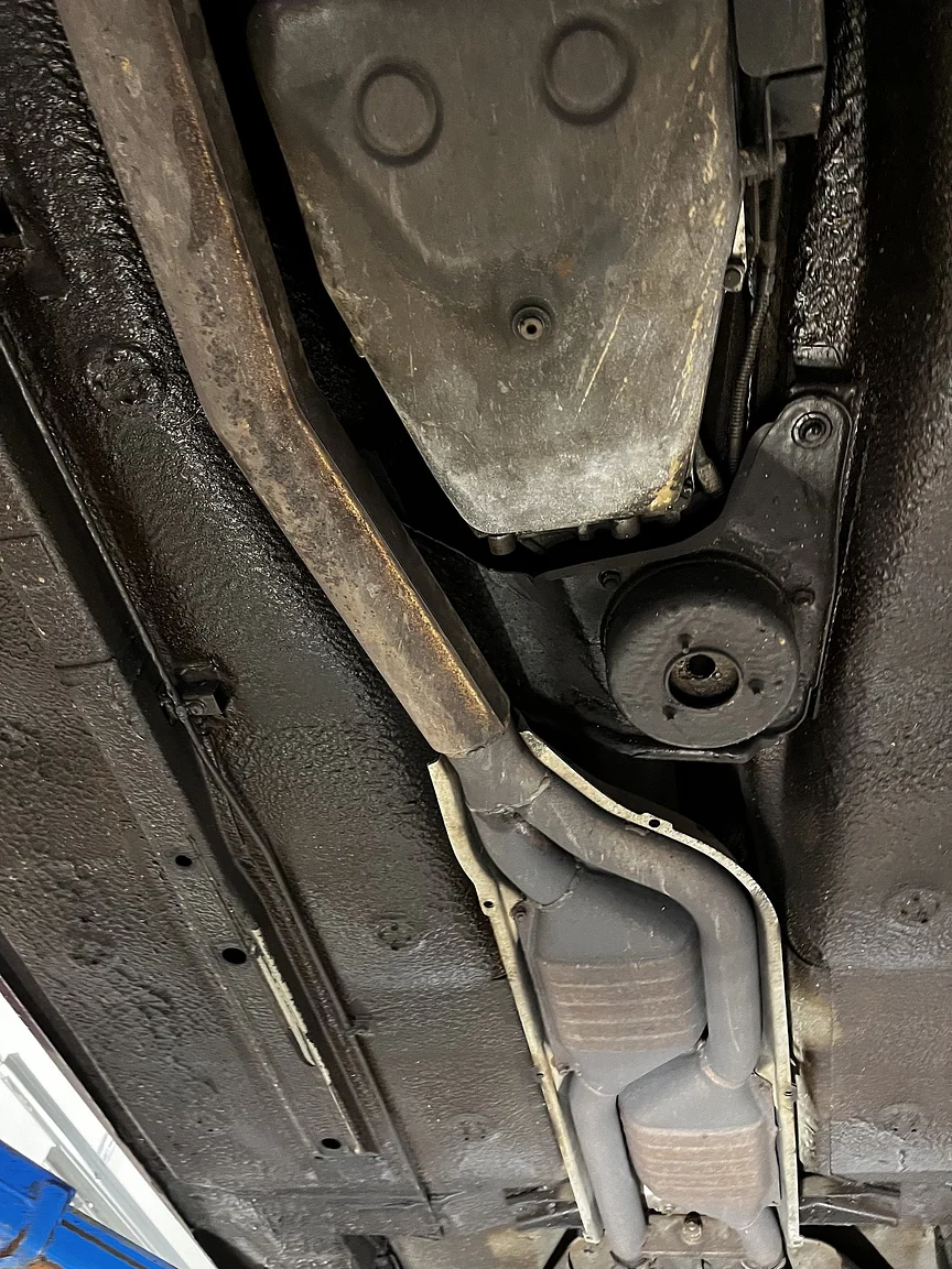 Image of 1991 Jaguar XJ40 Sovereign mechanics (20)