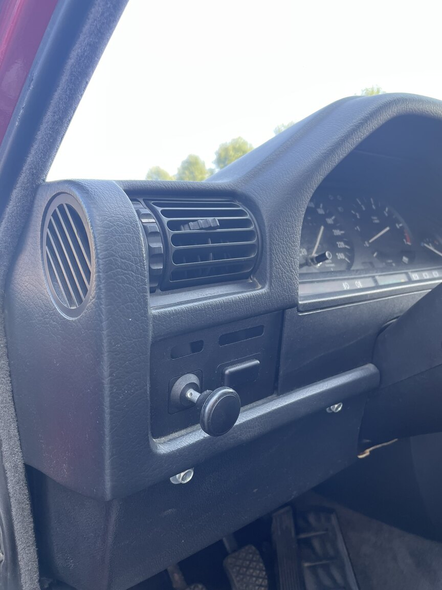 Interiörbild 1987 BMW 320i