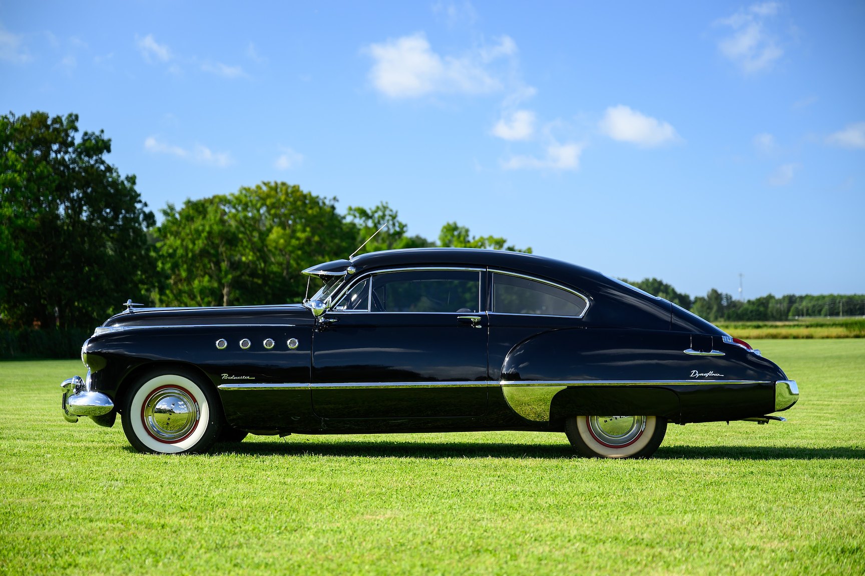 Exterior image of 1949 Buick Eight Roadmaster