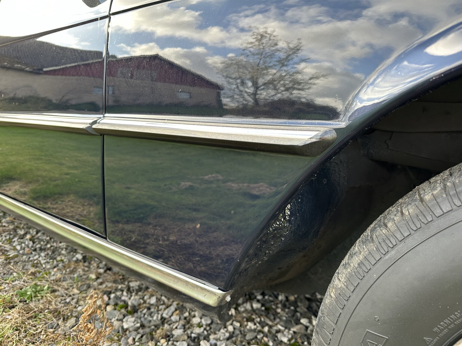 Exteriörbild på 1975 Mercedes-Benz 450 SEL 6.9 Bepansrad 