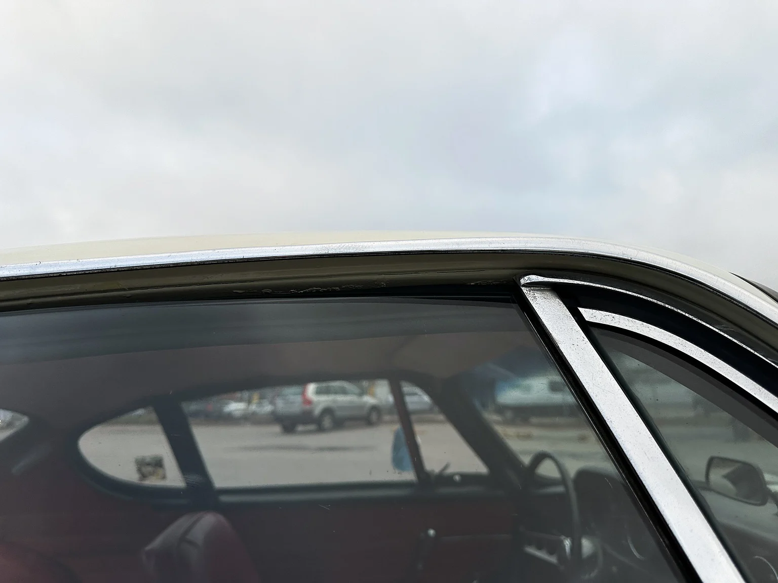 Exterior image of 1964 Volvo P 1800S (112)