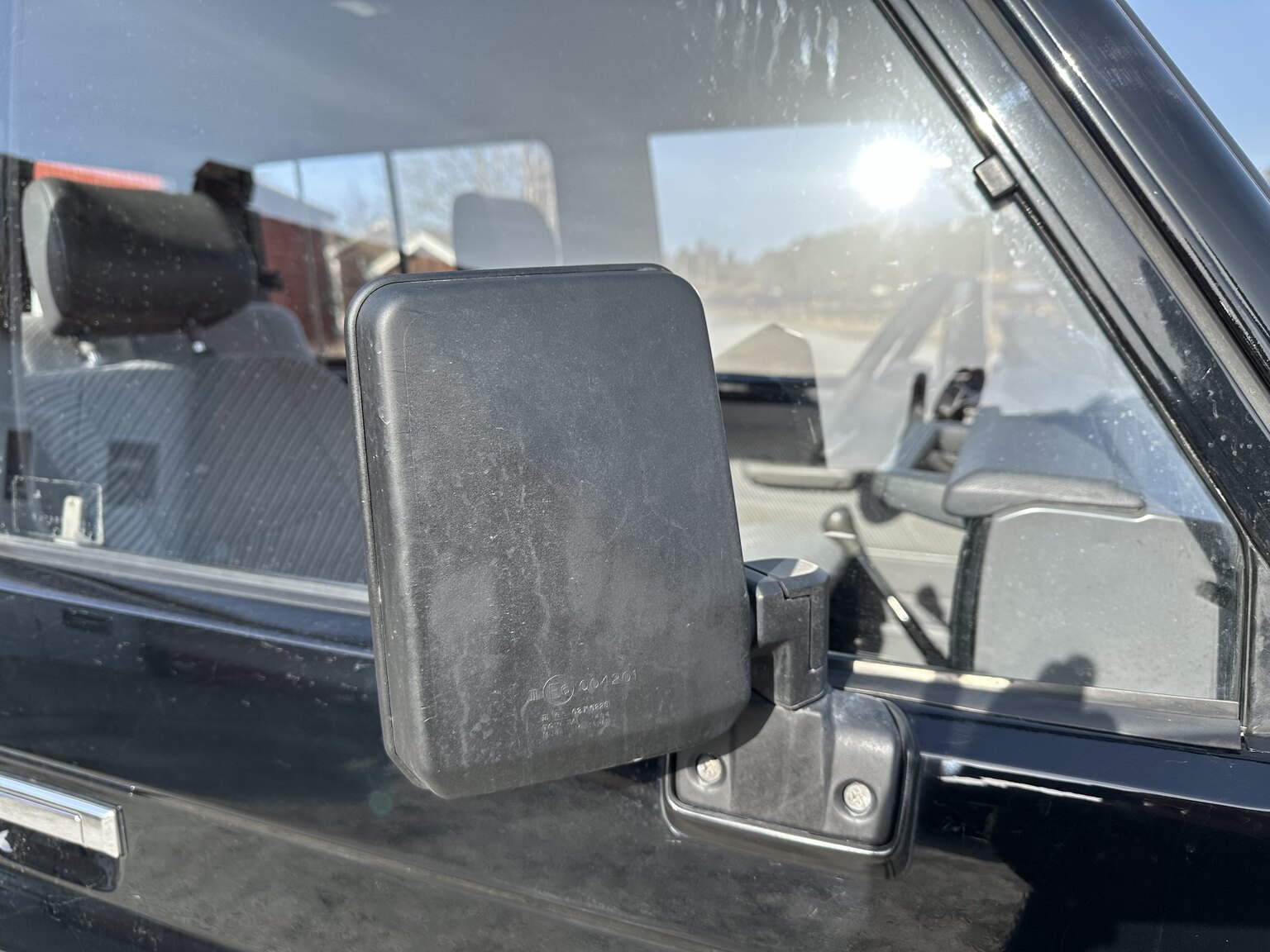Exterior image of 1993 Toyota Land Cruiser Serie 70