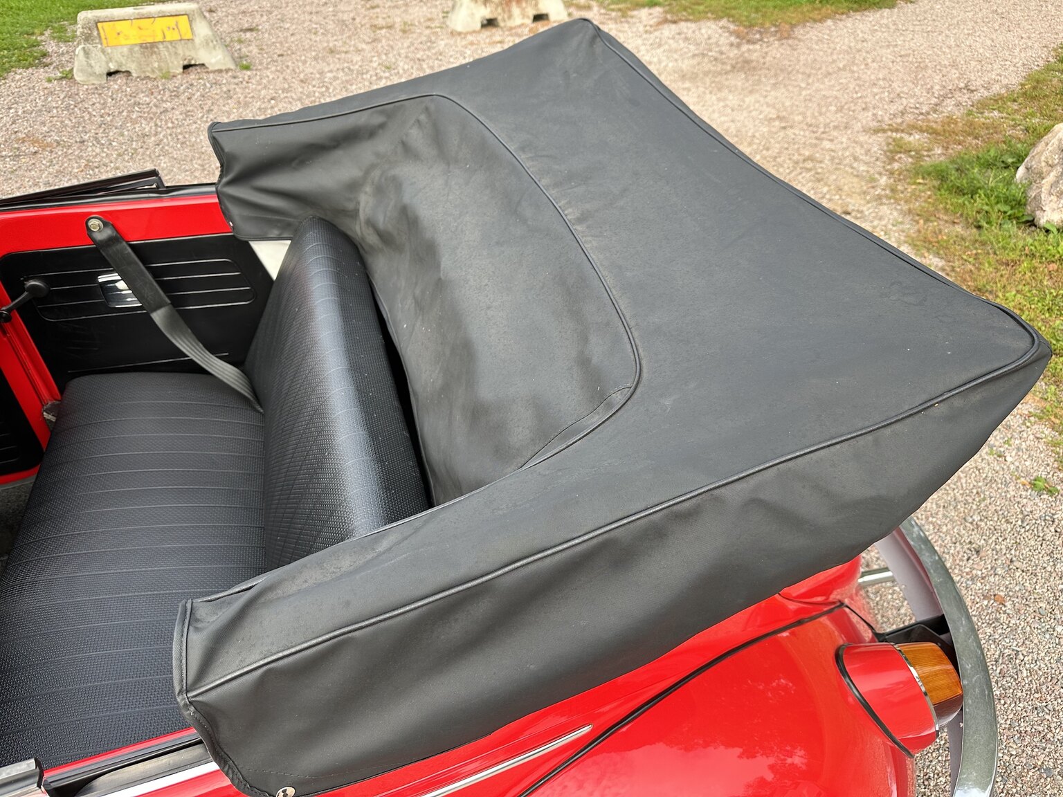 Interiörbild 1971 Volkswagen beetle 1302 cabriolet
