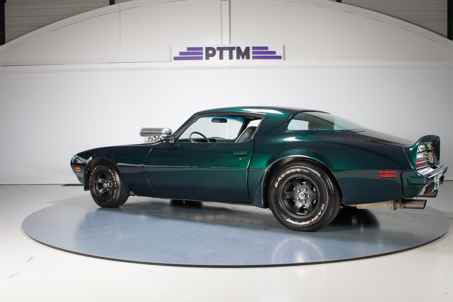Exterior image of 1975 Pontiac Firebird Formula