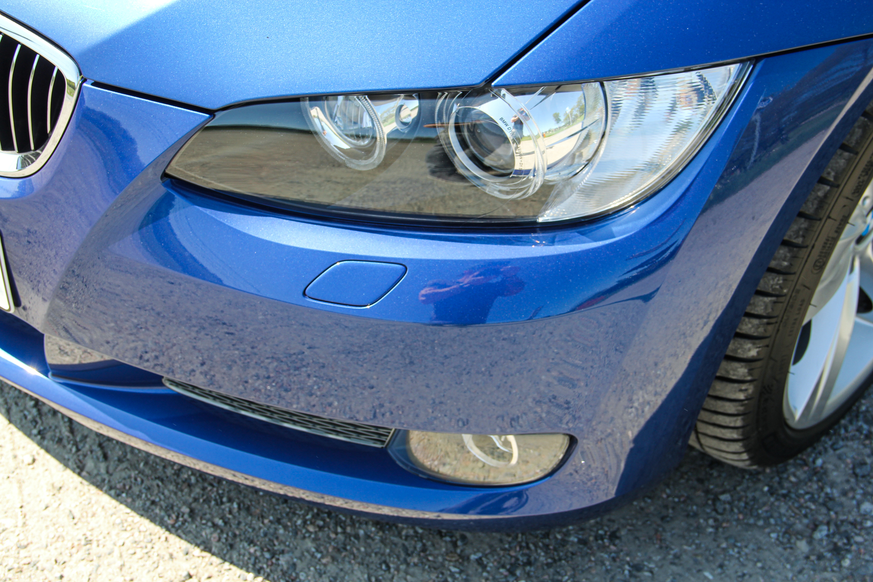 Exterior image of 2007 BMW 335i Cabriolet (28)