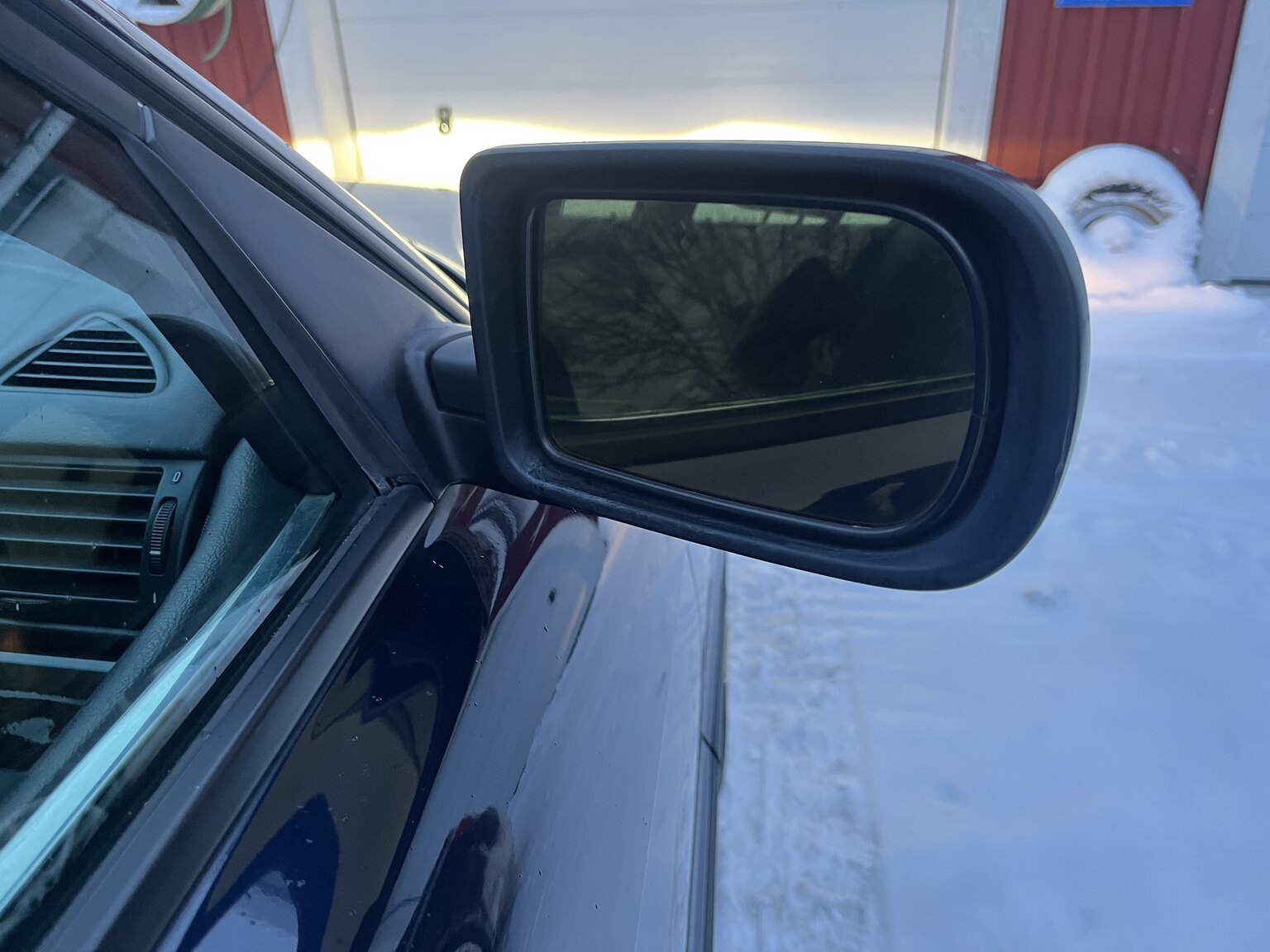 Exteriörbild på 1996 BMW 750IA