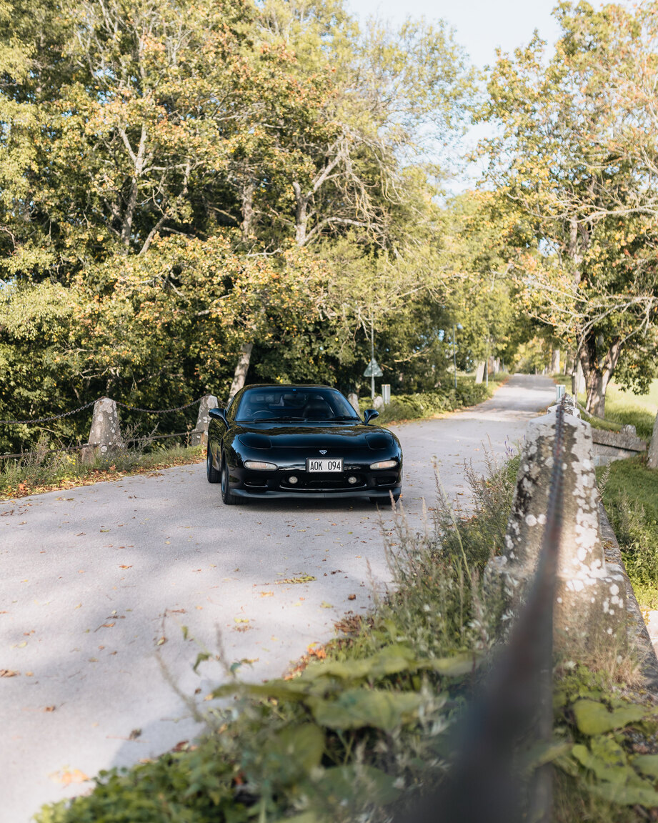 Aussenfoto 1994 Mazda RX7 (10)