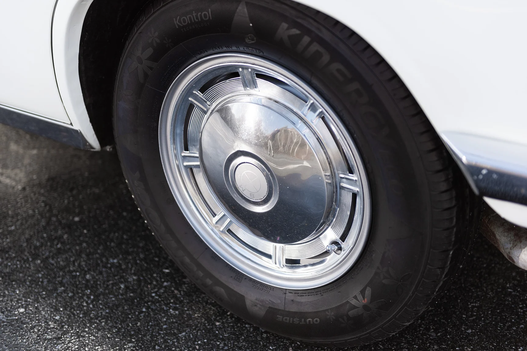 Exteriörbild på 1964 BMW 1800 (63)