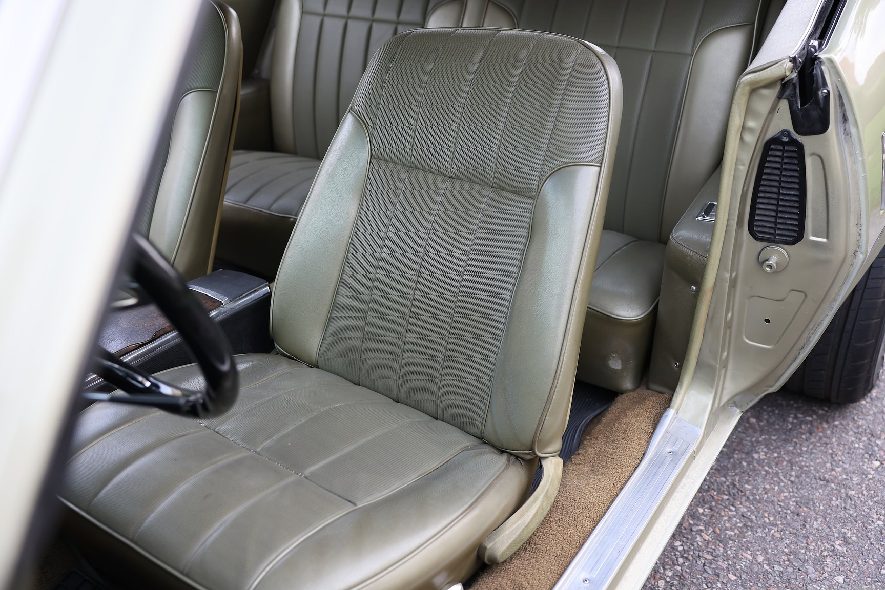 Interior image of 1968 Pontiac Firebird 400 Ram Air