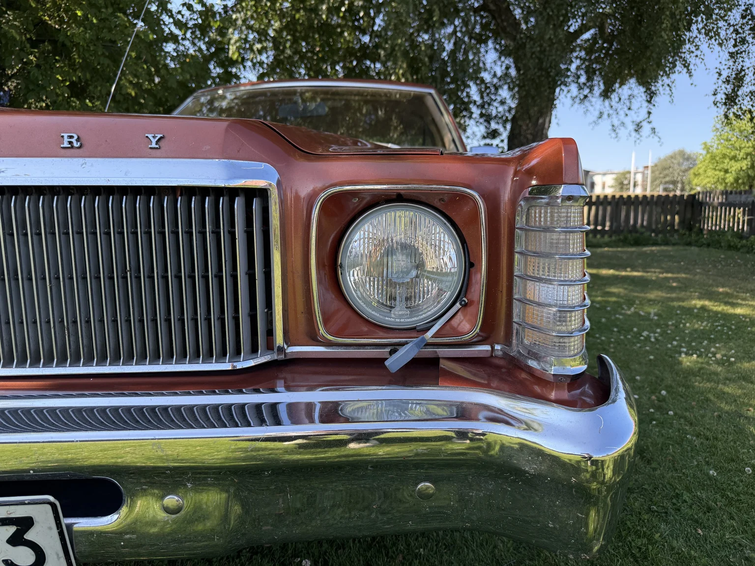 Exteriörbild på 1975 Mercury Monarch Coupe (14)