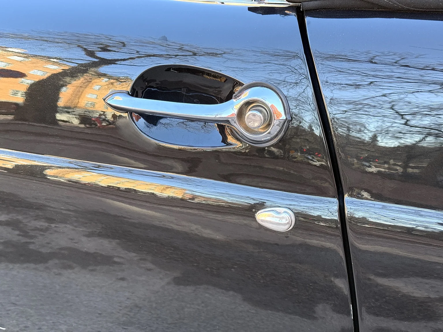 Exterior image of 1955 Ford Thunderbird (46)