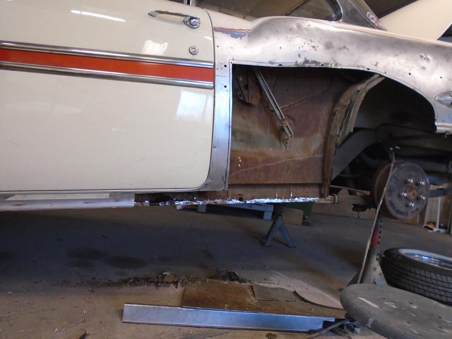 Image of 1957 Pontiac Star Chief miscellaneous