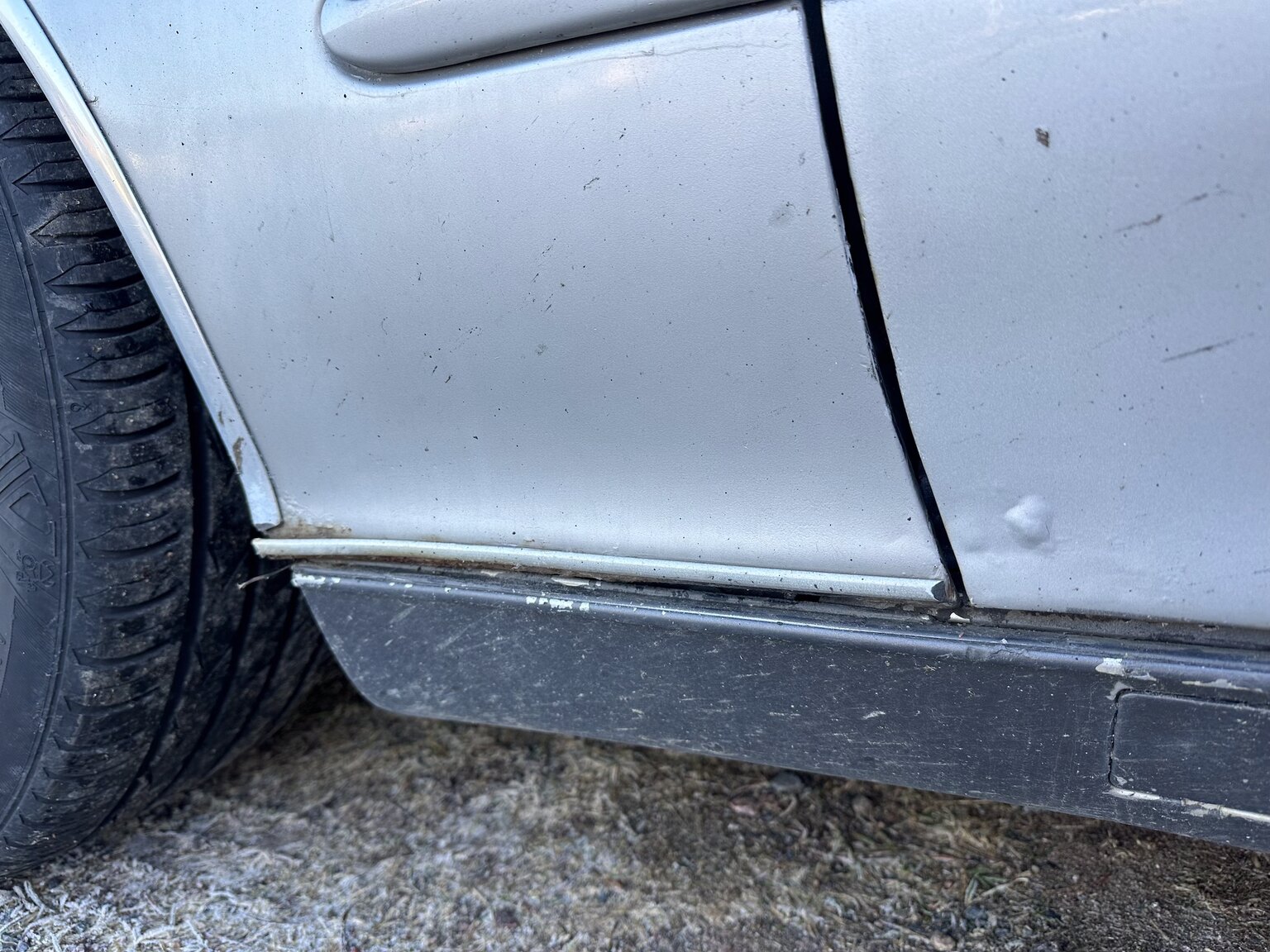 Exteriörbild på 1999 Mercedes-Benz S 500 L