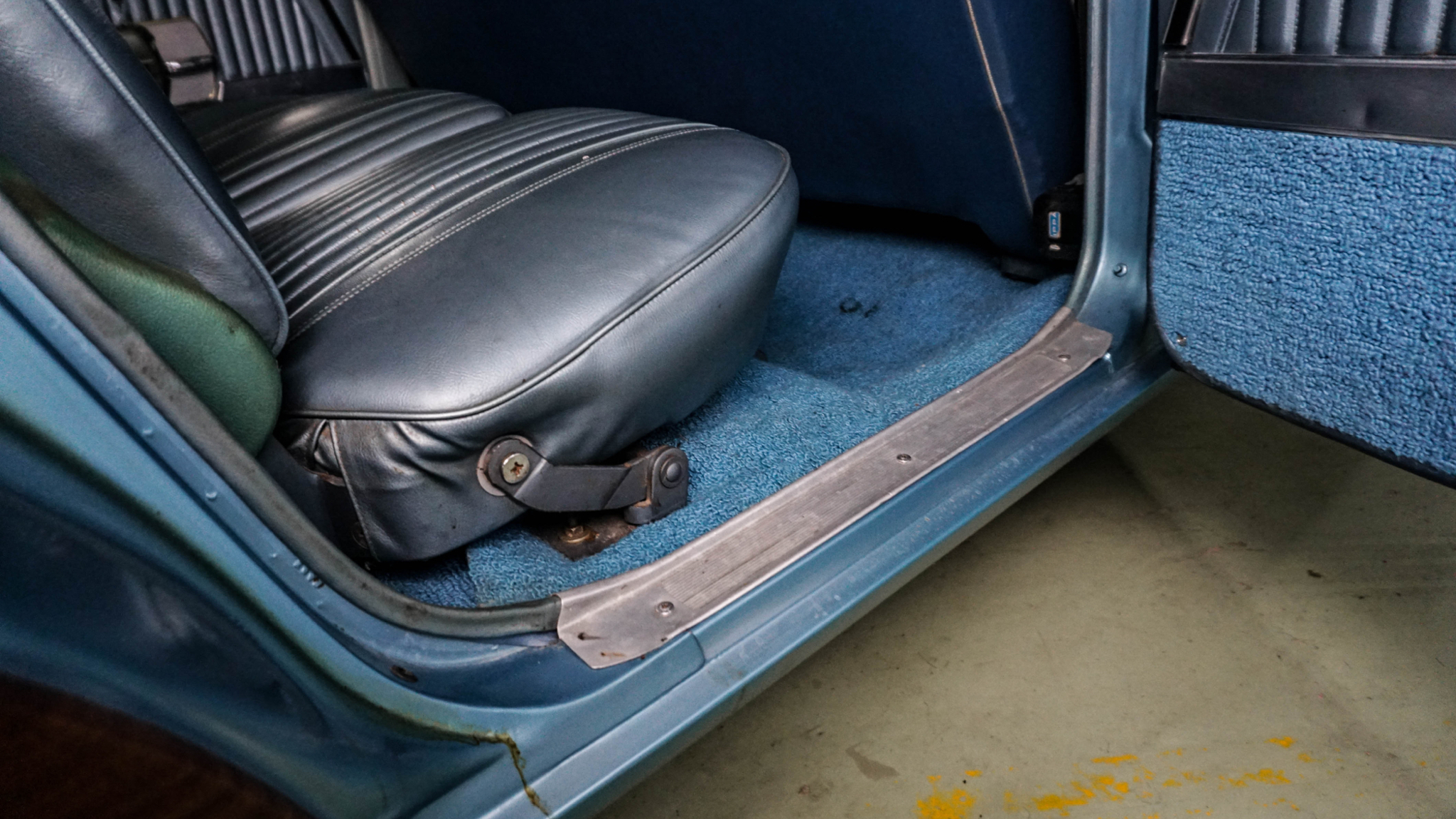 Innenraumfoto von 1968 Oldsmobile Vista Cruiser