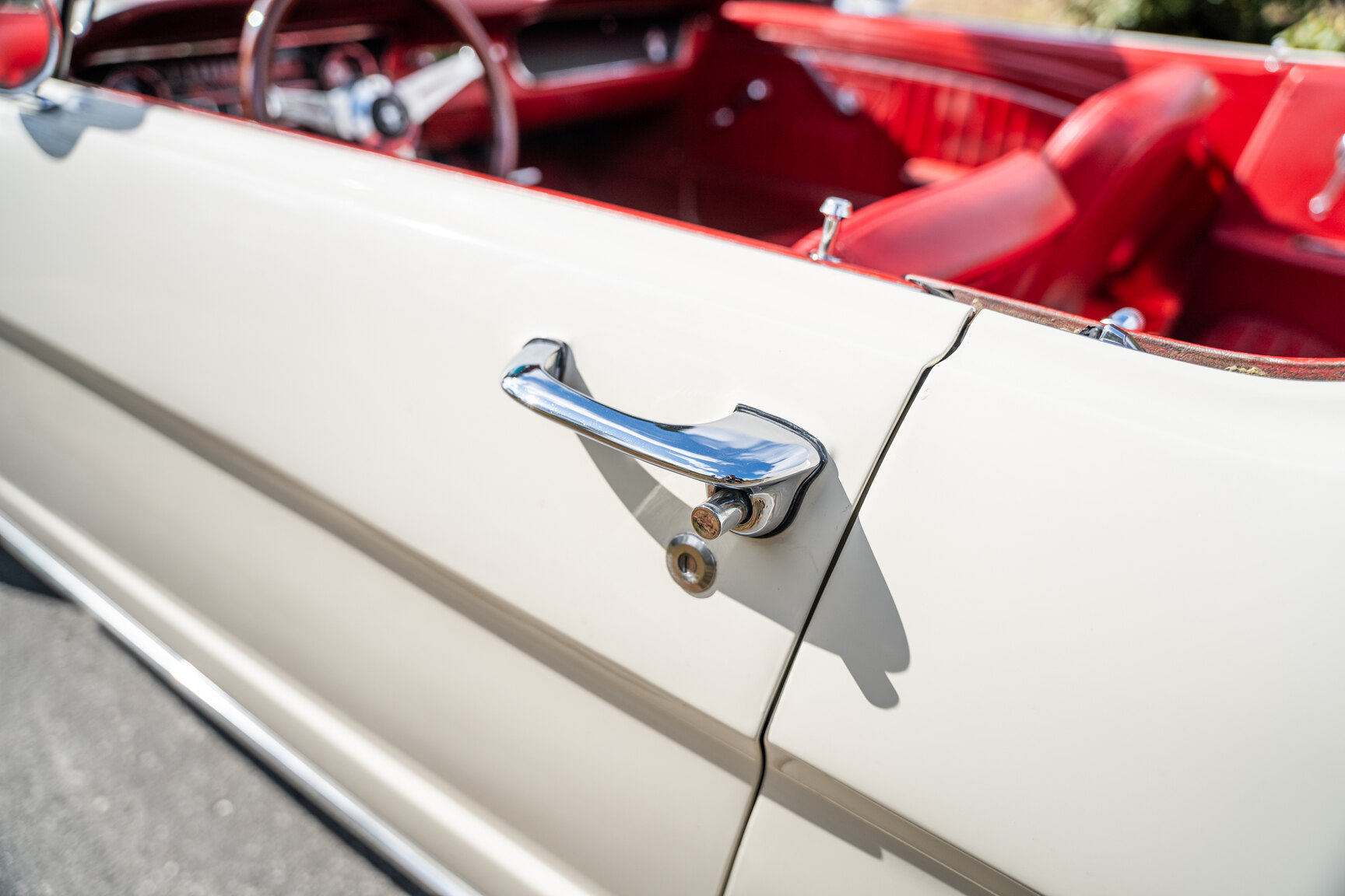 Aussenfoto 1965 Ford Mustang Cabriolet (48)
