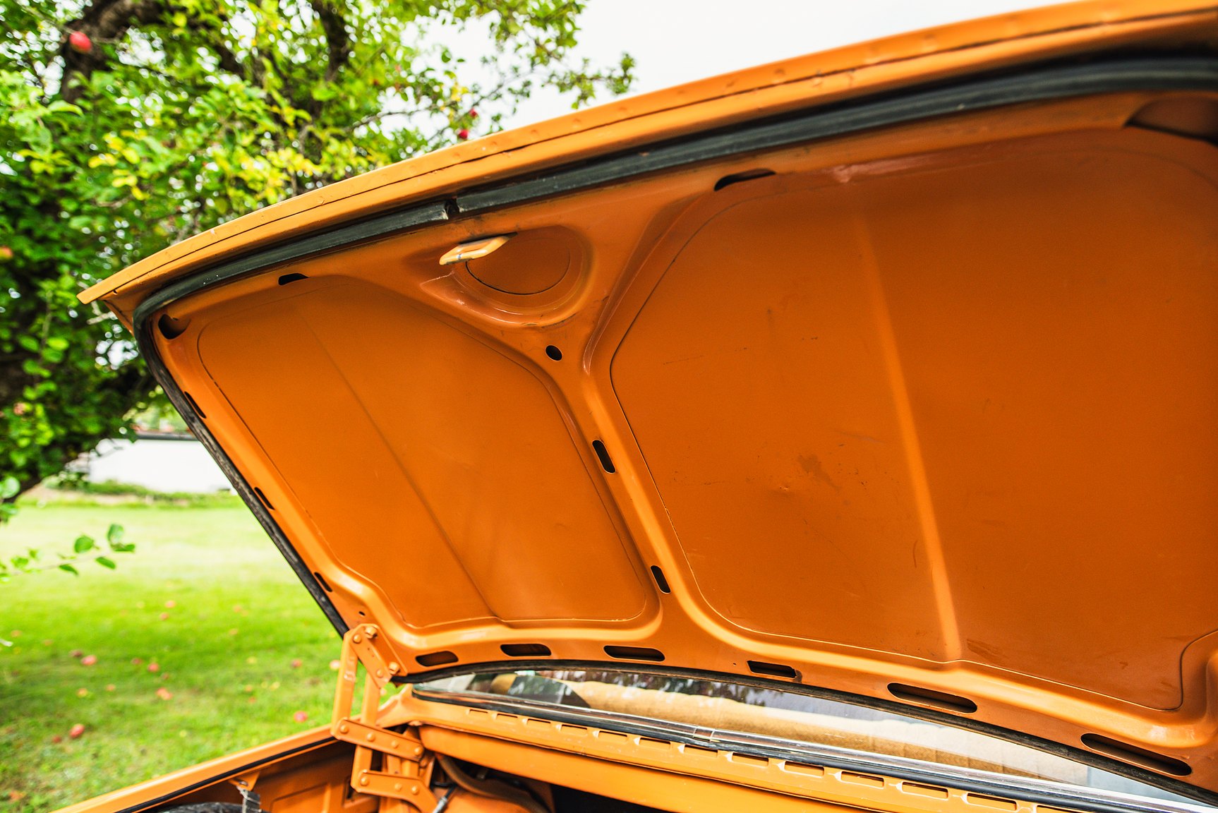 Interior image of 1974 Volvo 142 2.0