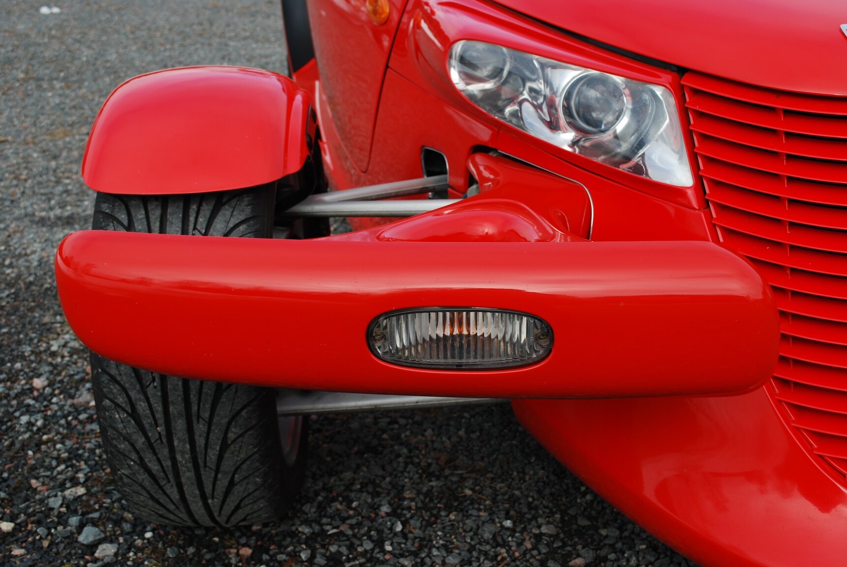 Exteriörbild på 1999 Plymouth Prowler