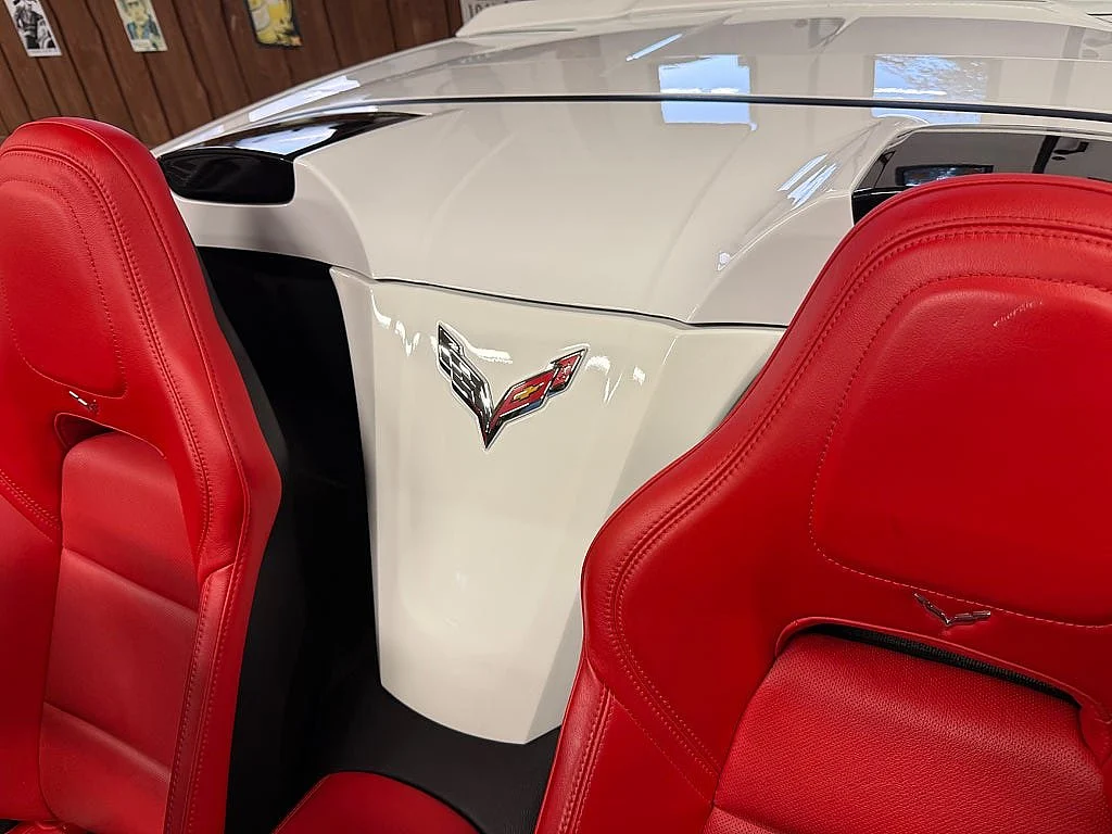 Bild von 2014 Chevrolet Corvette (18)