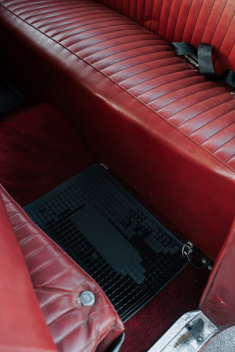 Interior image of 1953 Ford Mainliner Custom
