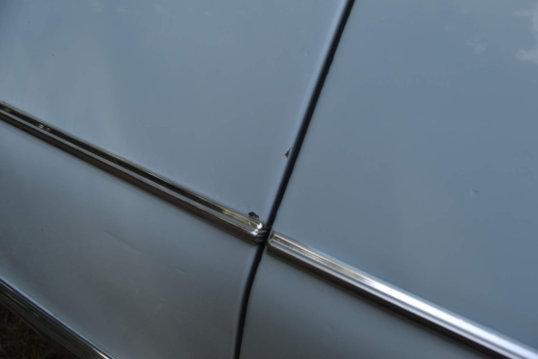 Exterior image of 1970 Oldsmobile Ninety eight Convertible (47)