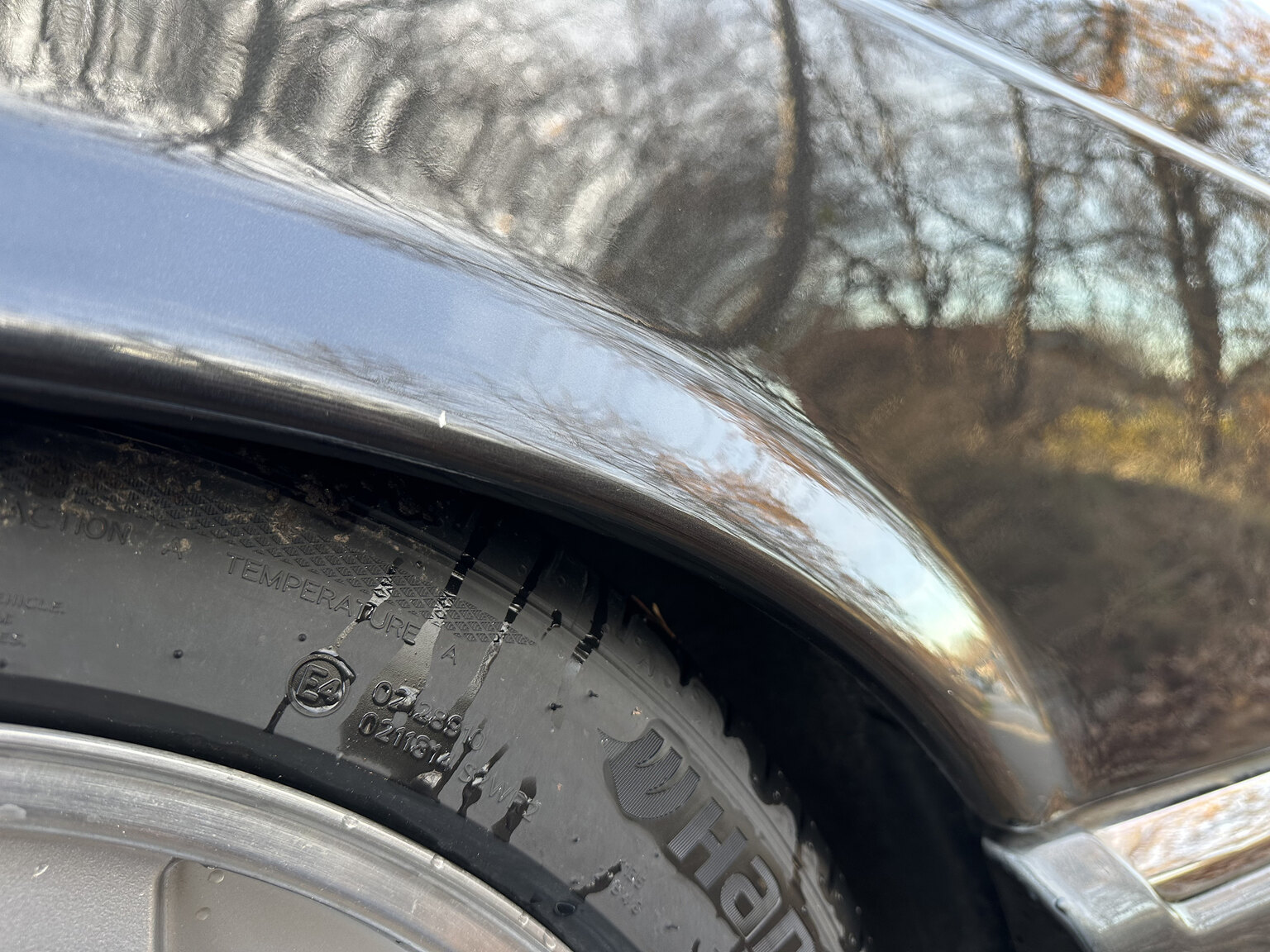 Exteriörbild på 1988 Mercedes 560 SEC