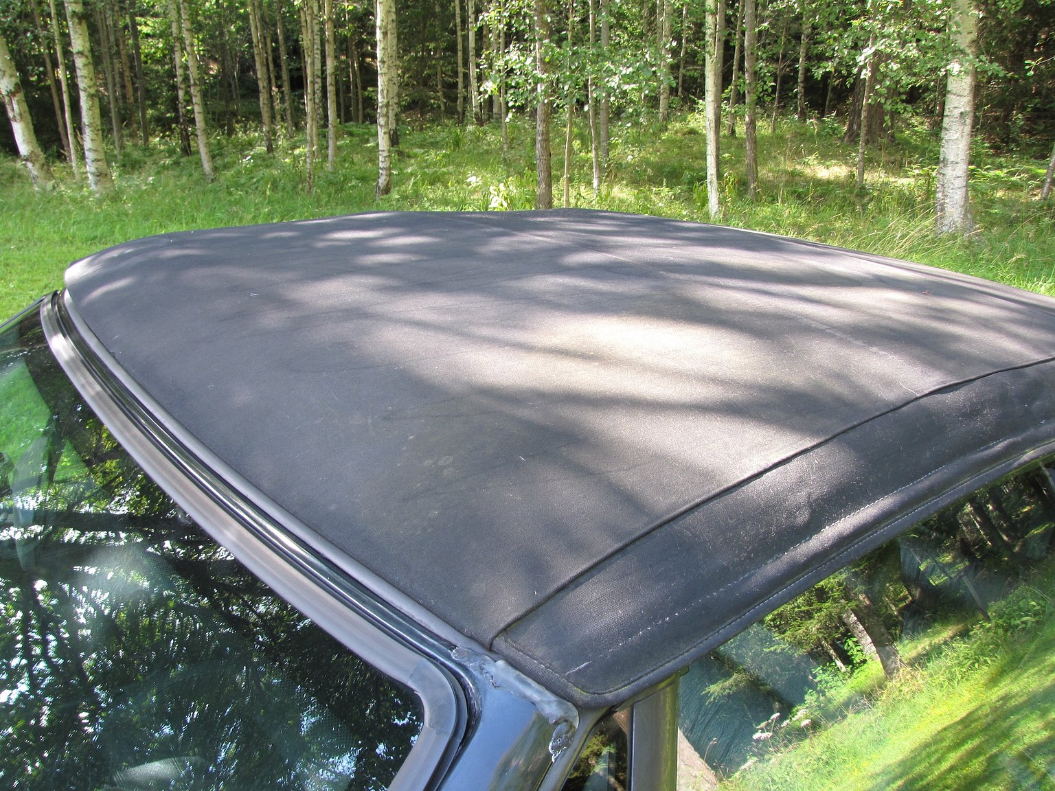 Exterior image of 1999 Peugeot 306 Cabriolet 2.0 Manuell