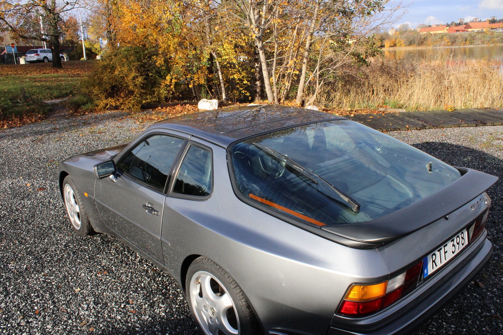 Aussenfoto 1991 PORSCHE 944 S2