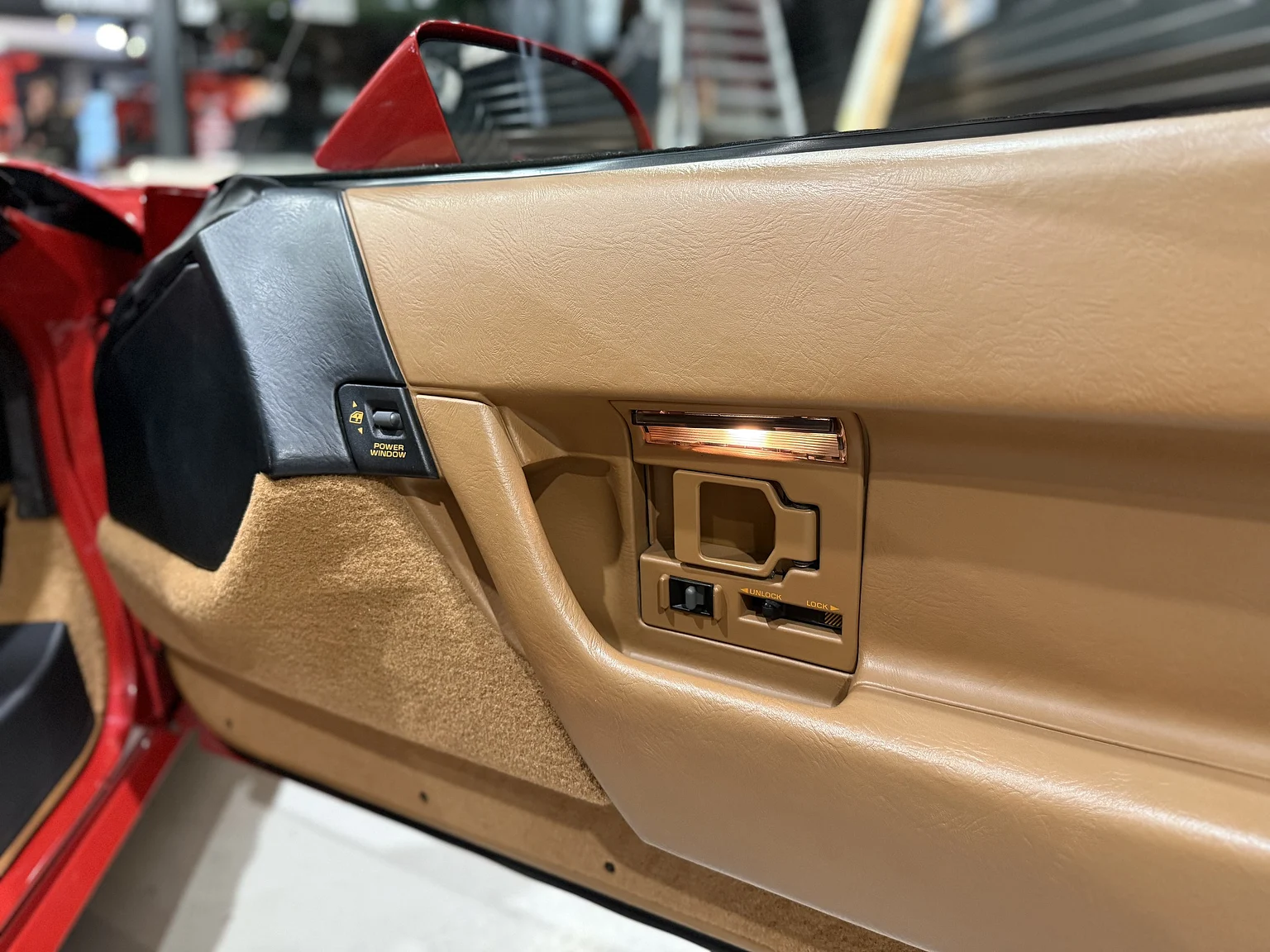 Innenraumfoto von 1990 Chevrolet Corvette ZR-1 (49)