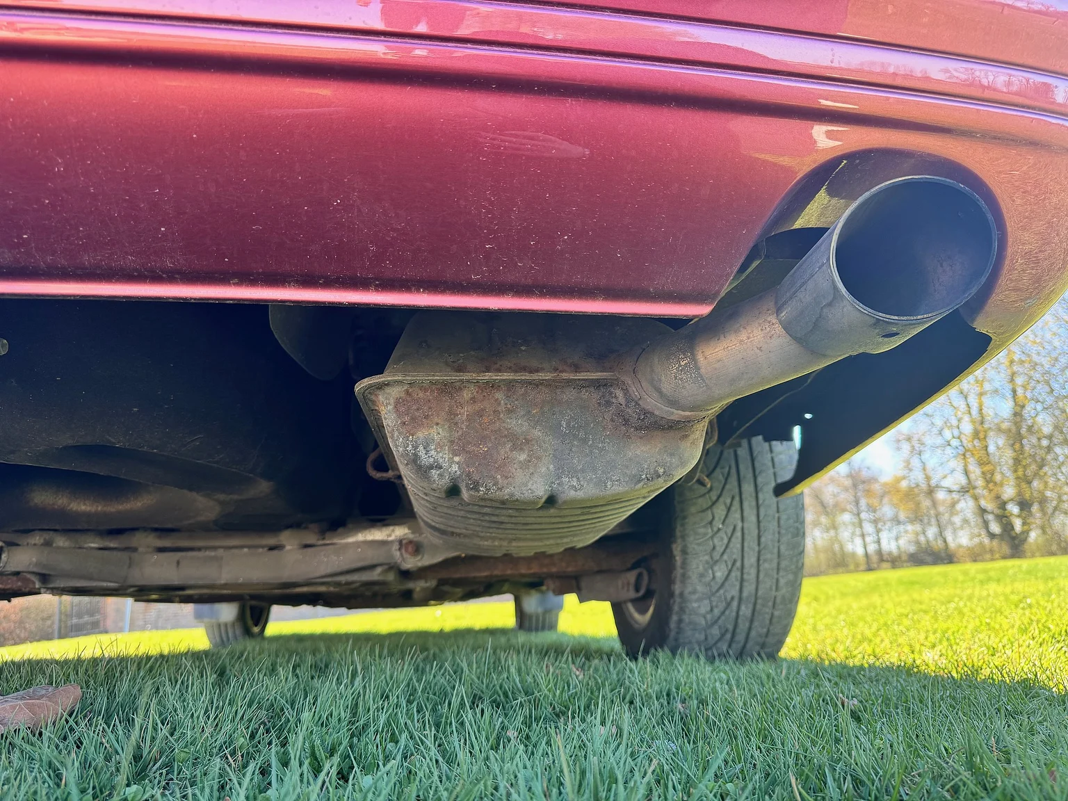 Exteriörbild på 1998 Volvo S90 3.0 (27)